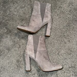 Steve Madden suede bootie